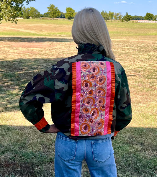 Camo Cropped Ruffle Collar Jacket