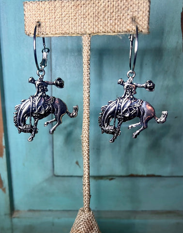 Donkey Necklace