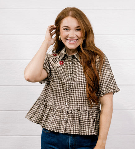 Camo Cropped Ruffle Collar Jacket